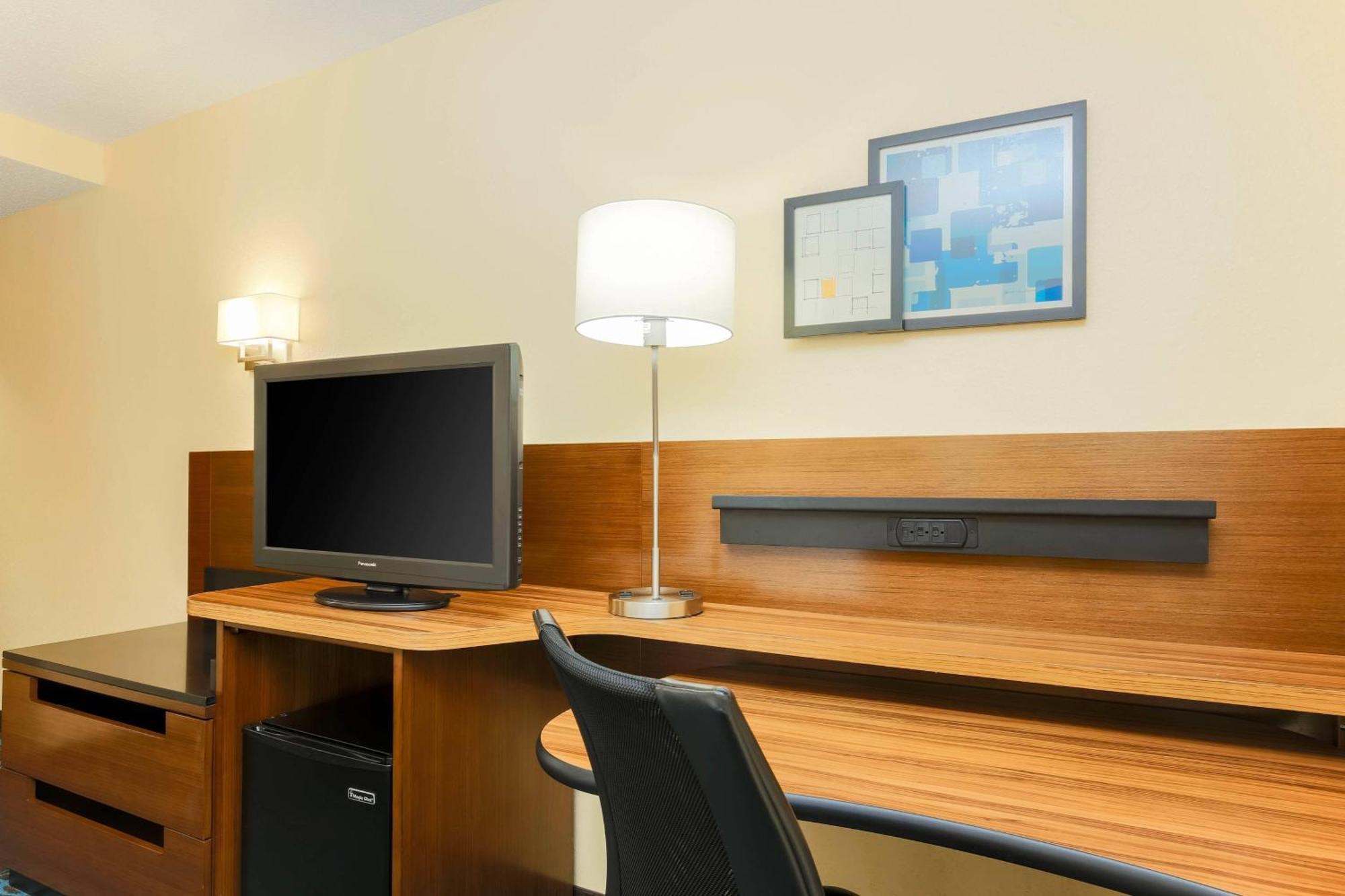 Fairfield Inn And Suites By Marriott Tampa Brandon Екстер'єр фото
